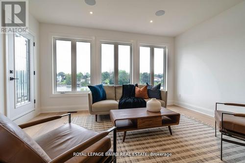 12 Pond Street, Trent Hills, ON - Indoor Photo Showing Living Room