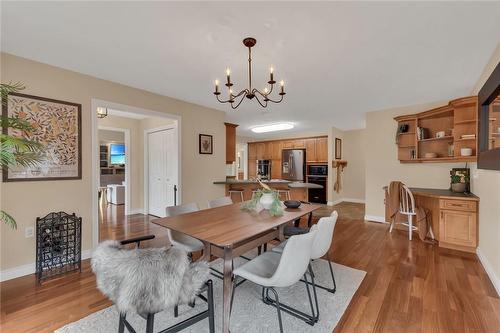 270 Mcgill Road, Brantford, ON - Indoor Photo Showing Dining Room