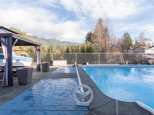 83 Johel Rd, Lake Cowichan, BC - Outdoor With In Ground Pool