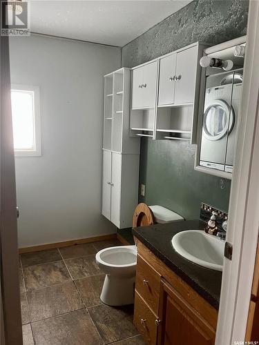 652 Mccallum Avenue, Birch Hills, SK - Indoor Photo Showing Bathroom