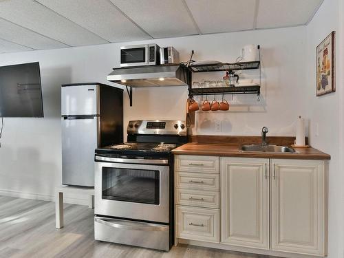 Kitchen - 26 Rue Du Canal S., Grenville, QC - Indoor Photo Showing Kitchen
