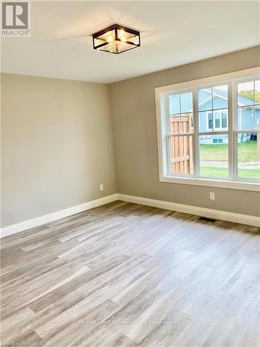 17 - 82 Eagle Court, Saugeen Shores, ON - Indoor Photo Showing Other Room