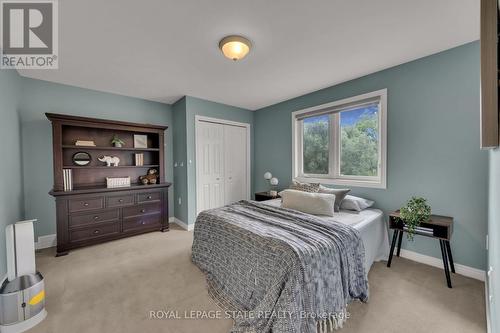 270 Mcgill Road, Brantford, ON - Indoor Photo Showing Bedroom