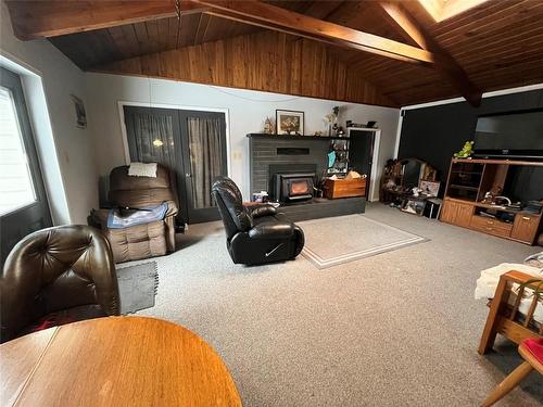 1453 Summers Creek Road, Princeton, BC - Indoor With Fireplace