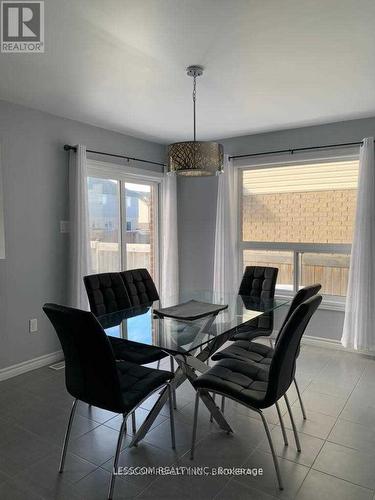1815 Brown Dr, London, ON - Indoor Photo Showing Dining Room