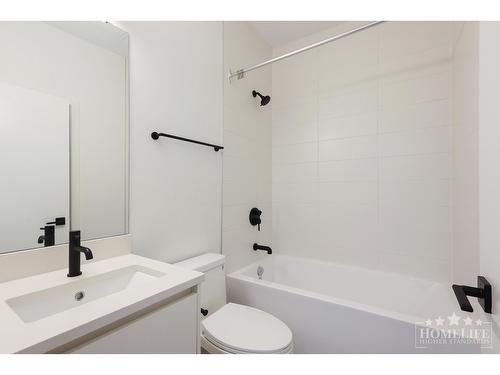 403 8496 120 Street, Surrey, BC - Indoor Photo Showing Bathroom