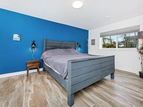 6423 Hopkins Crt, Sooke, BC - Indoor Photo Showing Bedroom