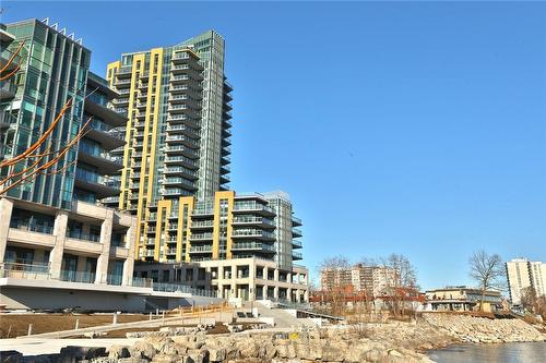 2060 Lakeshore Road|Unit #611, Burlington, ON - Outdoor With Balcony With Facade