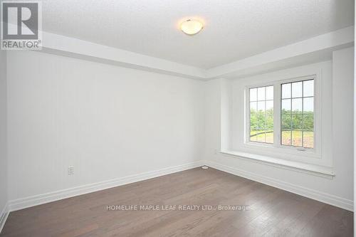 1200 Wheat Boom Dr N, Oakville, ON - Indoor Photo Showing Other Room