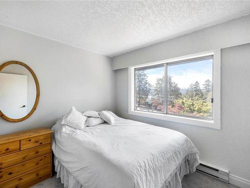 1546 Marina Way, Nanoose Bay, BC - Indoor Photo Showing Bedroom