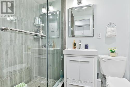 208 Penndutch Circ, Whitchurch-Stouffville, ON - Indoor Photo Showing Bathroom