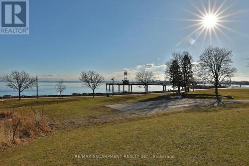 611 - 2060 Lakeshore Road, Burlington, ON - Outdoor With View