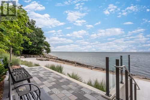 611 - 2060 Lakeshore Road, Burlington, ON - Outdoor With Body Of Water With View