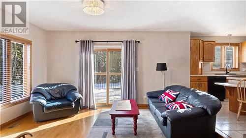 70 Valley Ranch Road, Irishtown, NB - Indoor Photo Showing Living Room