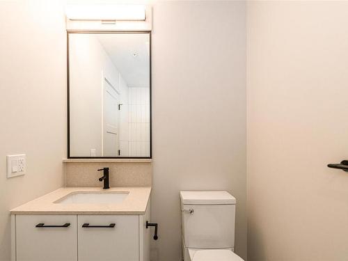 504-958 Pharoah Mews, Langford, BC - Indoor Photo Showing Bathroom