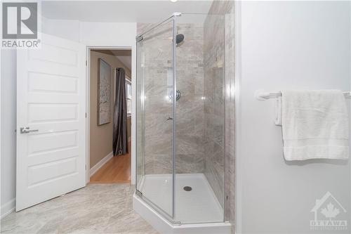 3399 Sarsfield Road, Sarsfield, ON - Indoor Photo Showing Bathroom