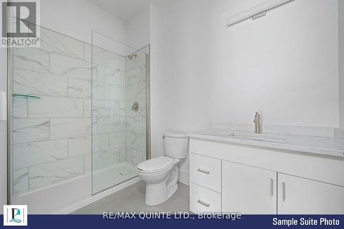 #405 -17 Cleave Ave, Prince Edward County, ON - Indoor Photo Showing Bathroom
