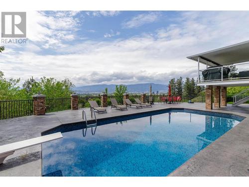 3380 Neid Road, Kelowna, BC - Outdoor With In Ground Pool