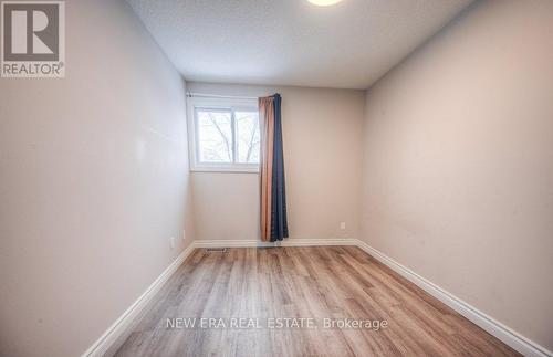 15 - 149 St Catharine Street, West Lincoln, ON - Indoor Photo Showing Other Room