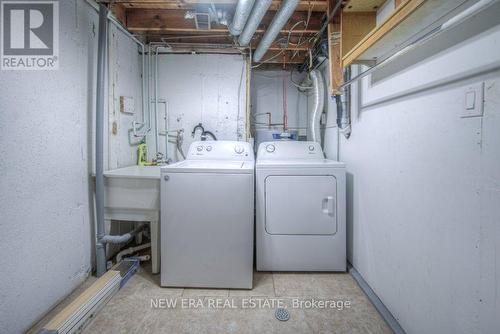15 - 149 St Catharine Street, West Lincoln, ON - Indoor Photo Showing Laundry Room