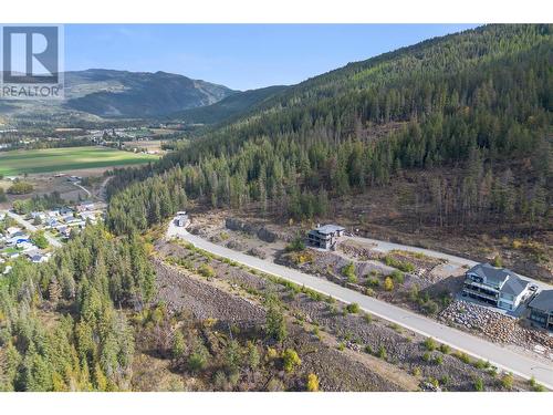 270 Bayview Drive, Sicamous, BC 