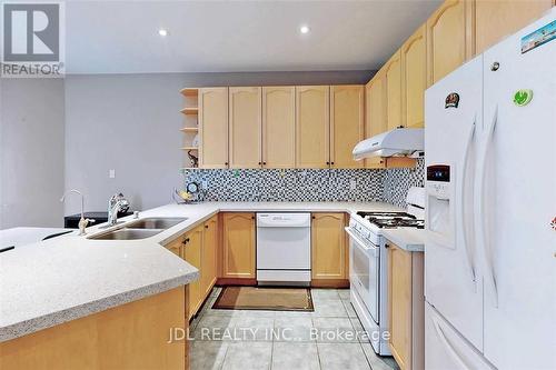 15 Brooksmill Lane, Markham, ON - Indoor Photo Showing Kitchen With Double Sink