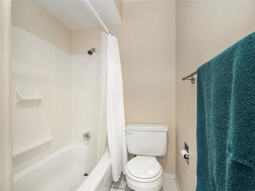 36-940 Island Hwy South, Campbell River, BC - Indoor Photo Showing Bathroom