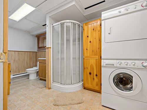 Bathroom - 390 Ch. Beaubien, Nominingue, QC - Indoor Photo Showing Laundry Room
