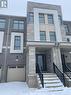 82 Puisaya Dr N, Richmond Hill, ON  - Outdoor With Facade 