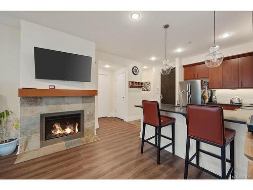 317-1335 Bear Mountain Pkwy, Langford, BC - Indoor With Fireplace