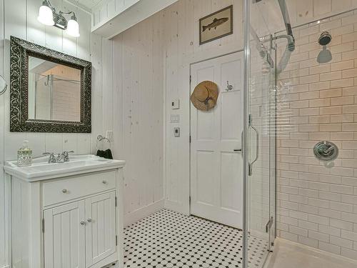Salle de bains - 2950 Mtée Du Bois-Franc, Saint-Adolphe-D'Howard, QC - Indoor Photo Showing Bathroom