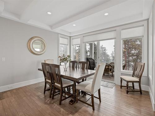 13335 Shoreline Drive, Lake Country, BC - Indoor Photo Showing Dining Room