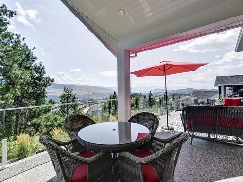 13335 Shoreline Drive, Lake Country, BC - Outdoor With Exterior