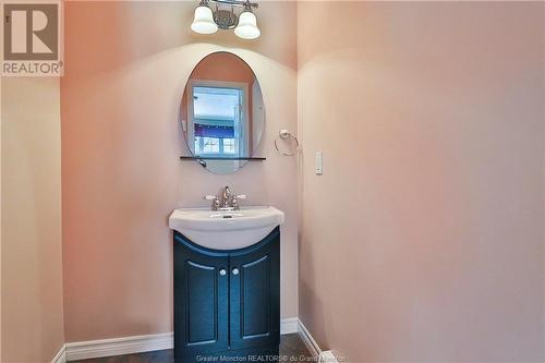 1824 Amirault St, Dieppe, NB - Indoor Photo Showing Bathroom
