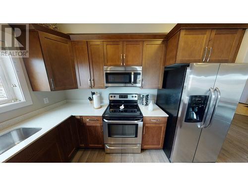 311 11205 105 Avenue, Fort St. John, BC - Indoor Photo Showing Kitchen