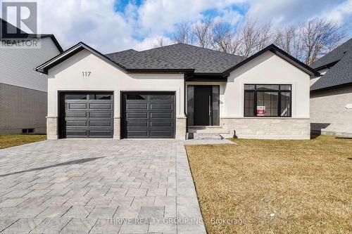 117 Aspen Circle, Thames Centre, ON - Outdoor