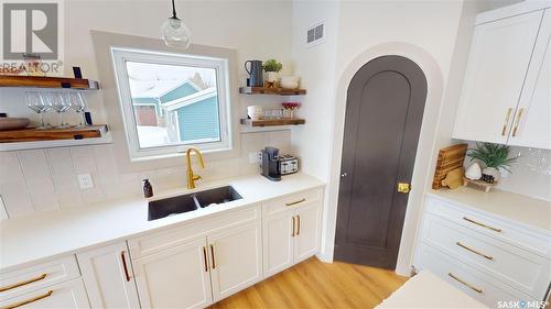 209 Willow Crescent, Waldheim, SK - Indoor Photo Showing Kitchen With Double Sink