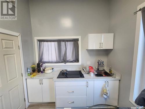 214 Main Street, Rouleau, SK - Indoor Photo Showing Laundry Room
