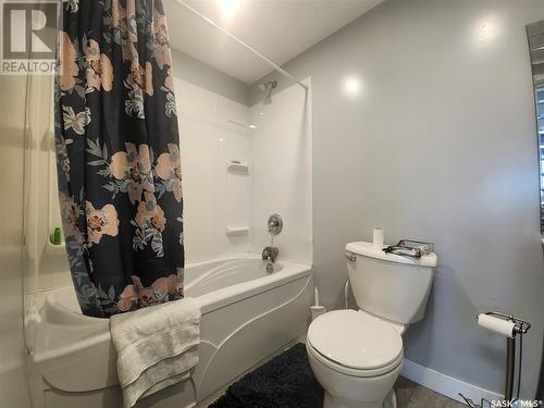 214 Main Street, Rouleau, SK - Indoor Photo Showing Bathroom