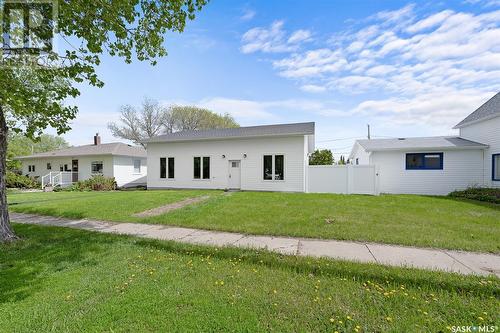 214 Main Street, Rouleau, SK - Outdoor