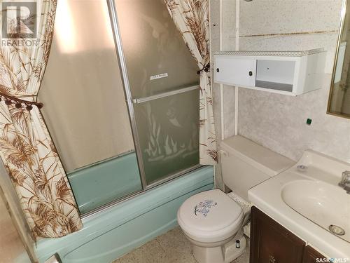 City View Acres, Moose Jaw Rm No. 161, SK - Indoor Photo Showing Bathroom