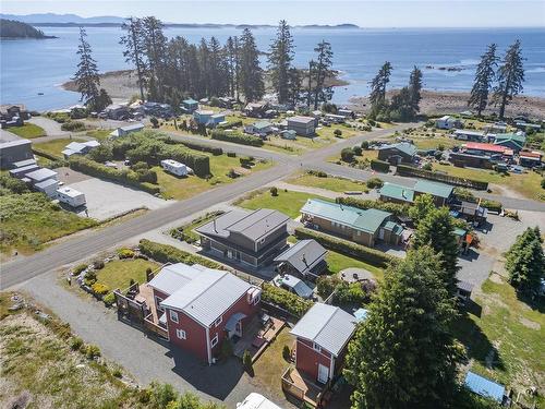 1045 Seventh Ave, Ucluelet, BC - Outdoor With Deck Patio Veranda