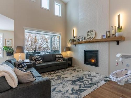 2738 Beachmount Cres, Kamloops, BC - Indoor Photo Showing Living Room With Fireplace