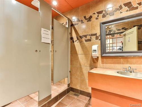 Bathroom - 160  - 162 Rue Maclaren E., Gatineau (Buckingham), QC - Indoor Photo Showing Bathroom