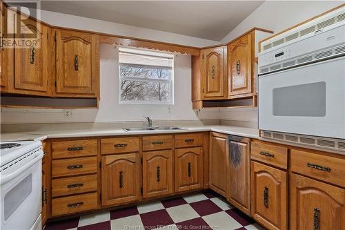 1204 Route 133, Grand-Barachois, NB - Indoor Photo Showing Kitchen With Double Sink