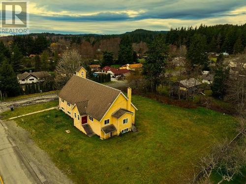 6121 Lois Street, Powell River, BC 