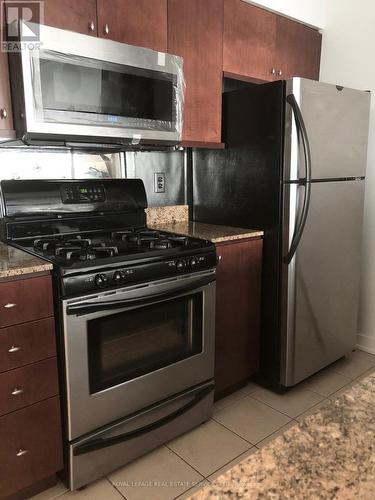 #3802 -35 Mariner Terr, Toronto, ON - Indoor Photo Showing Kitchen With Stainless Steel Kitchen