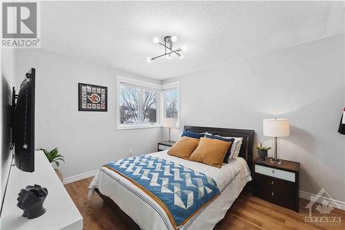 2nd bedroom - 49 Emerald Meadows Drive, Ottawa, ON - Indoor Photo Showing Bedroom