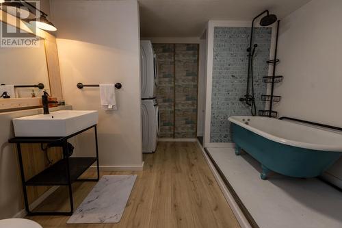 4420 Iron Mountain Road, Merritt, BC - Indoor Photo Showing Bathroom
