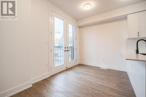 #55 -99 Rogers St, Waterloo, ON - Indoor Photo Showing Other Room